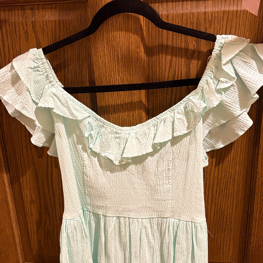 Francesca's Collections Light Green Ruffle Mini Dress